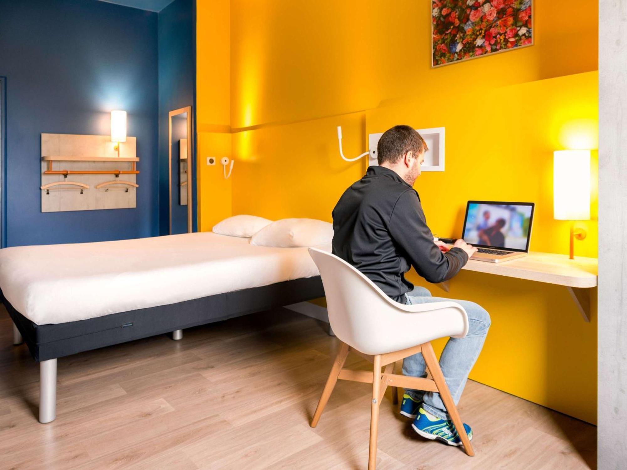 Ibis Budget Rennes Rte Lorient ภายนอก รูปภาพ