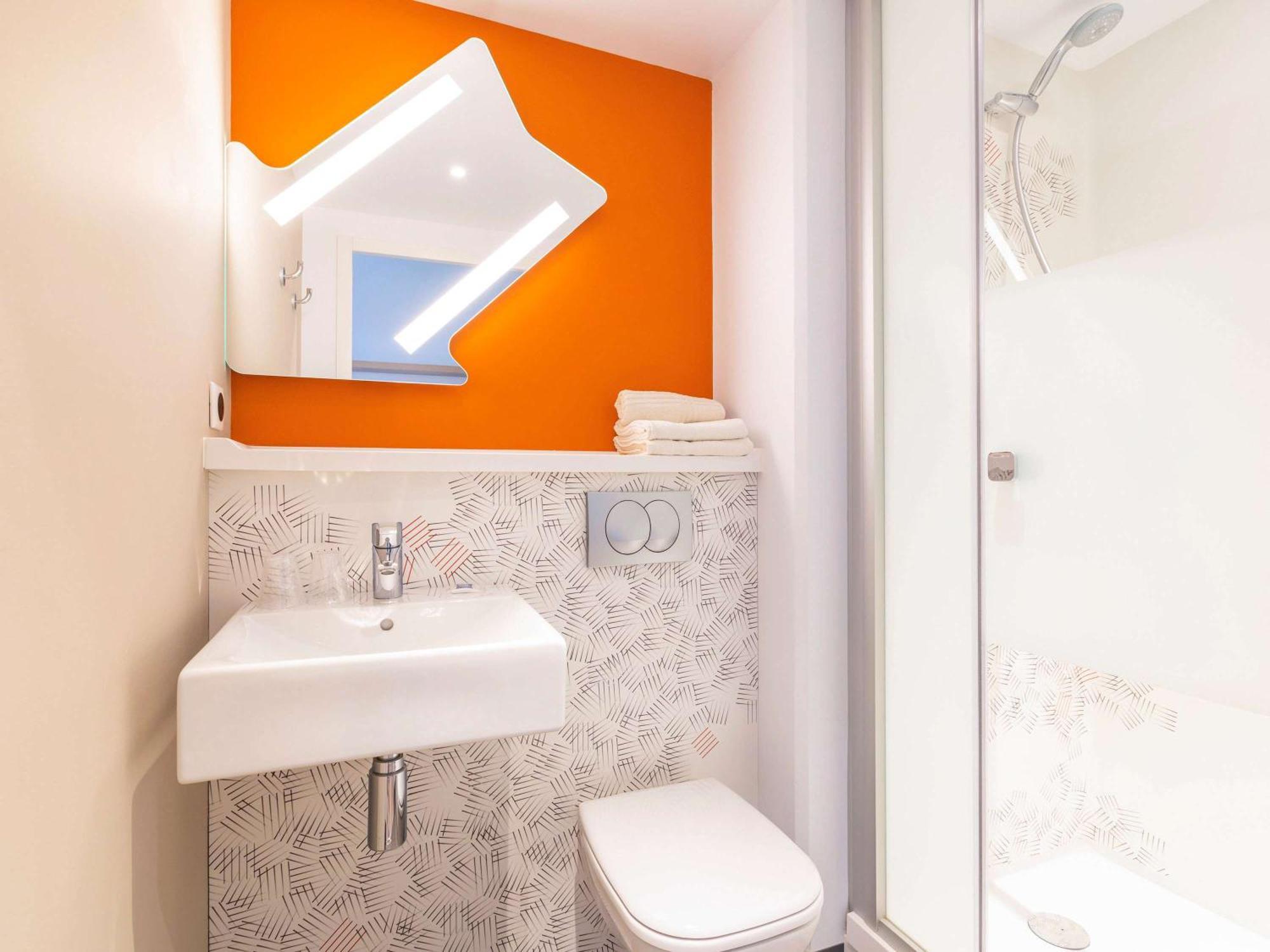 Ibis Budget Rennes Rte Lorient ภายนอก รูปภาพ
