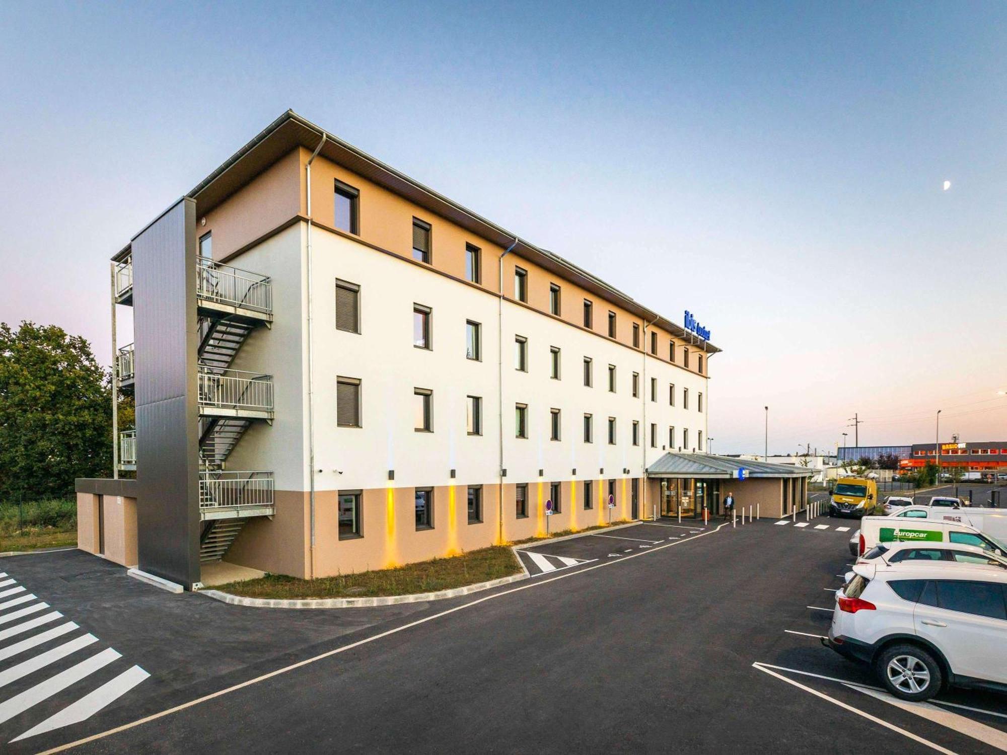 Ibis Budget Rennes Rte Lorient ภายนอก รูปภาพ